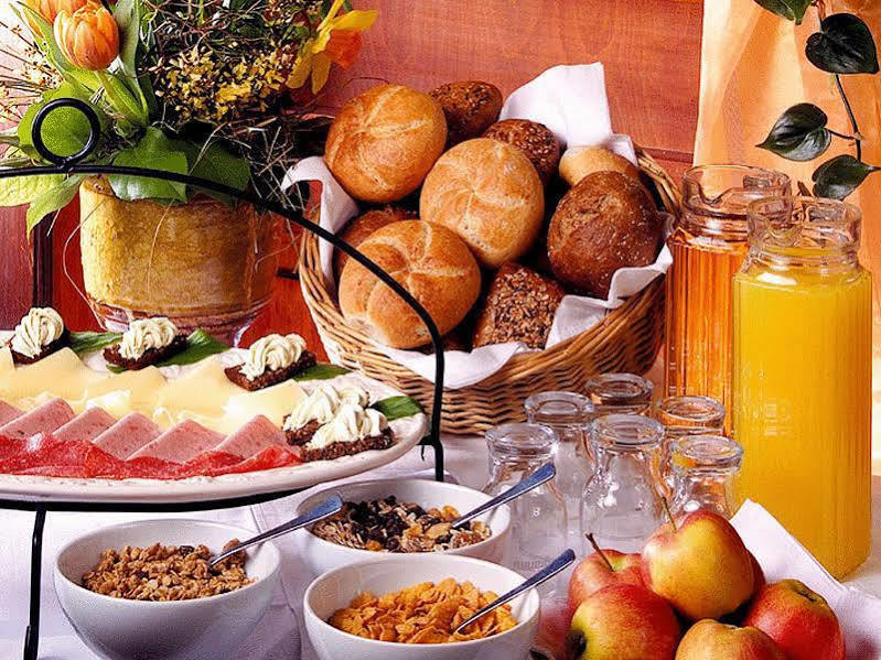 City Hotel Meesenburg Βίρτσμπουργκ Εξωτερικό φωτογραφία