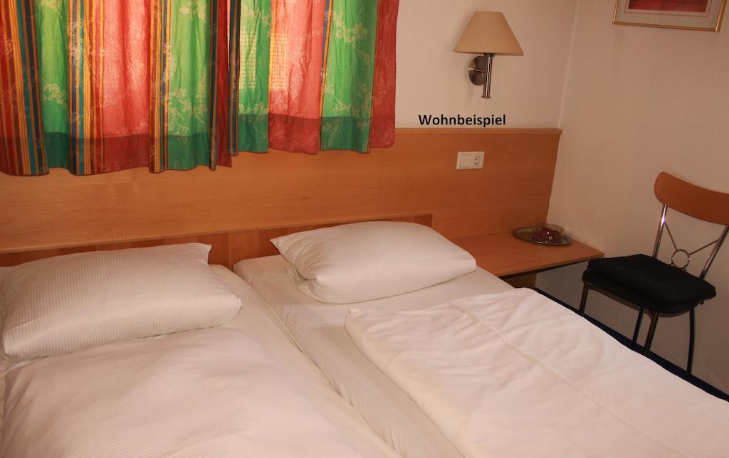City Hotel Meesenburg Βίρτσμπουργκ Δωμάτιο φωτογραφία