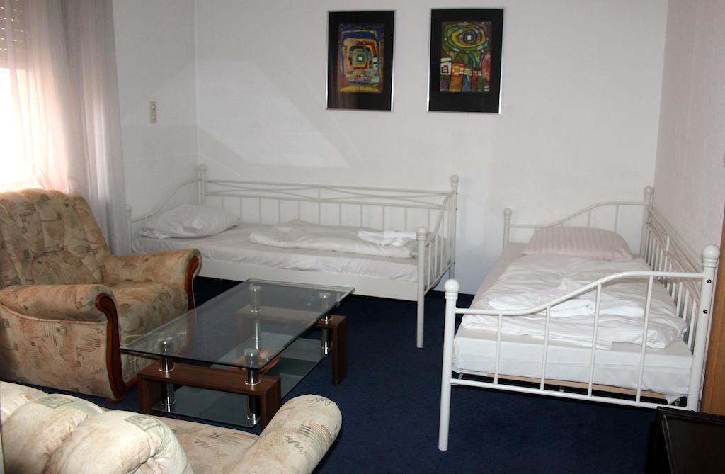 City Hotel Meesenburg Βίρτσμπουργκ Δωμάτιο φωτογραφία